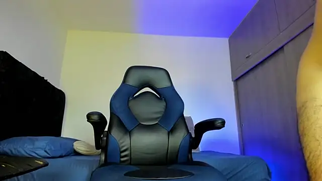 male pussy online show from 10-02-25, 05:42