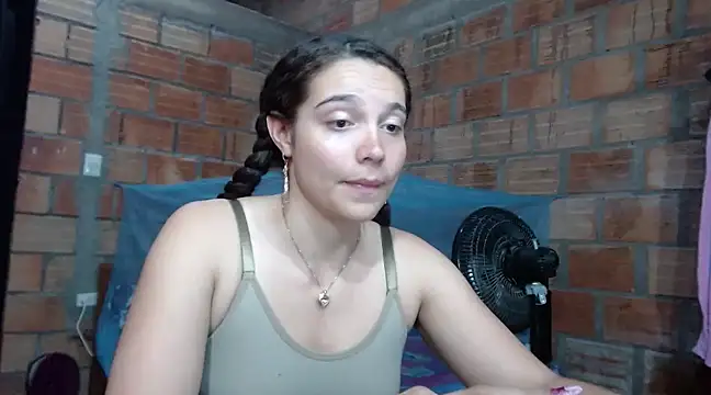 Jeessxxx01 online show from 01-12-25, 04:21