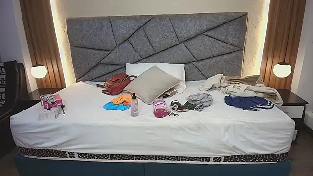 Raquel jones online show from 04-08-26, 07:14