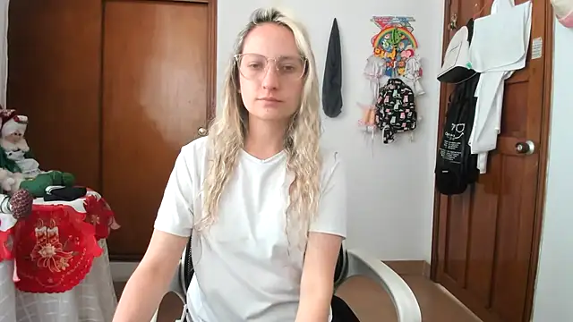 Adele johnsonn1 online show from 12-04-25, 03:21