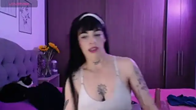 violett honney online show from 02-15-26, 09:00