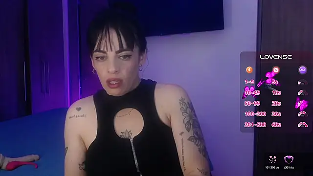 violett honney online show from 07-24-26, 04:21