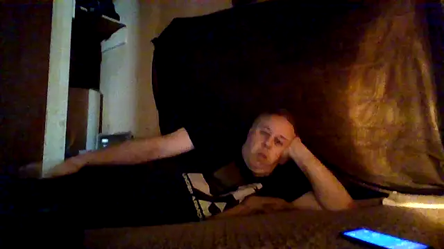 Nightshade7712 online show from 10-26-25, 08:37