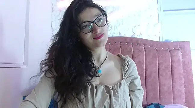 Snapshot of lunazulsj chatting on 01-28-25, 08:15 lunazulsj online show from 01-28-25, 08:15