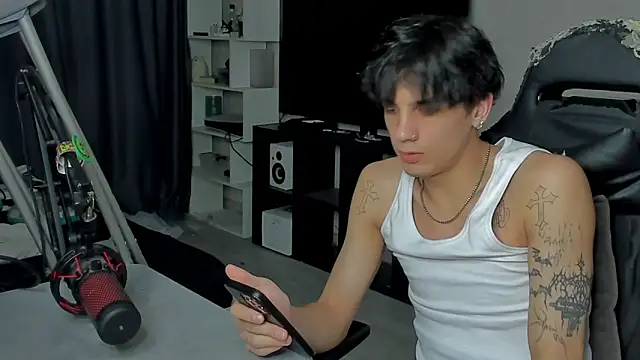 MarkBrowniii online show from 09-14-25, 02:54