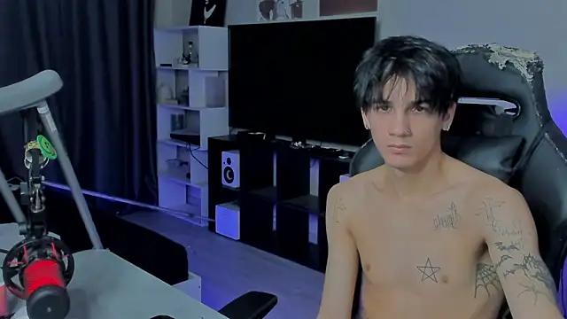 MarkBrowniii online show from 09-19-25, 05:20