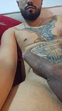 Snapshot of Badbunnyx_ chatting on 10-23-25, 04:28 Badbunnyx  online show from 10-23-25, 04:28