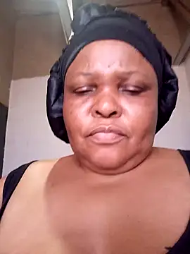 Snapshot of HOTSUGARX5 chatting on 12-14-24, 08:23 HOTSUGARX5 online show from 12-14-24, 08:23