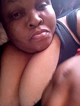 Snapshot of HOTSUGARX5 chatting on 12-16-24, 05:49 HOTSUGARX5 online show from 12-16-24, 05:49