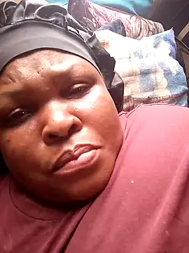 Snapshot of HOTSUGARX5 chatting on 12-18-24, 01:23 HOTSUGARX5 online show from 12-18-24, 01:23