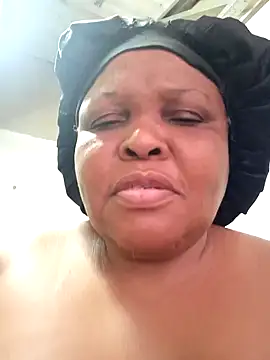 Snapshot of HOTSUGARX5 chatting on 01-08-25, 08:06 HOTSUGARX5 online show from 01-08-25, 08:06