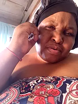 Snapshot of HOTSUGARX5 chatting on 01-09-25, 03:44 HOTSUGARX5 online show from 01-09-25, 03:44