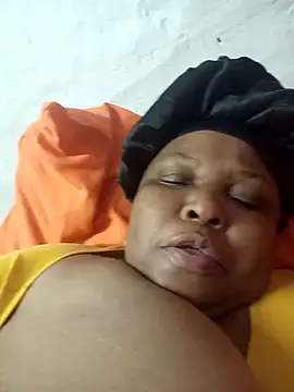 Snapshot of HOTSUGARX5 chatting on 01-17-25, 05:53 HOTSUGARX5 online show from 01-17-25, 05:53