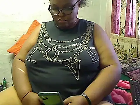 Snapshot of HOTSUGARX5 chatting on 01-27-25, 05:36 HOTSUGARX5 online show from 01-27-25, 05:36