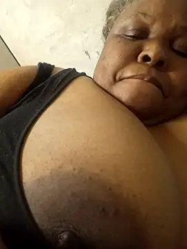 Snapshot of HOTSUGARX5 chatting on 09-14-25, 08:35 HOTSUGARX5 online show from 09-14-25, 08:35