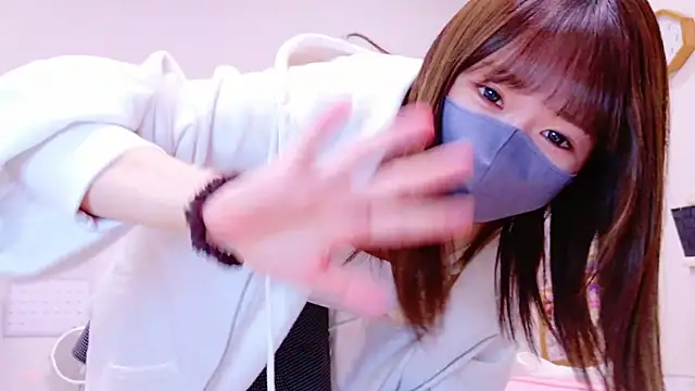 Yui-Ch online show from 12-03-24, 12:38