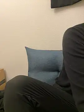 Snapshot of -mirai- chatting on 02-03-25, 12:25 -mirai- online show from 02-03-25, 12:25