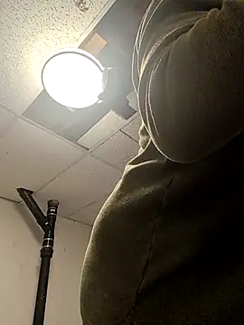 Armyexhibitionistvet online show from 04-22-26, 03:24