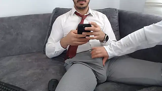 Snapshot of Naughtb0y chatting on 05-22-26, 10:21 Naughtb0y online show from 05-22-26, 10:21