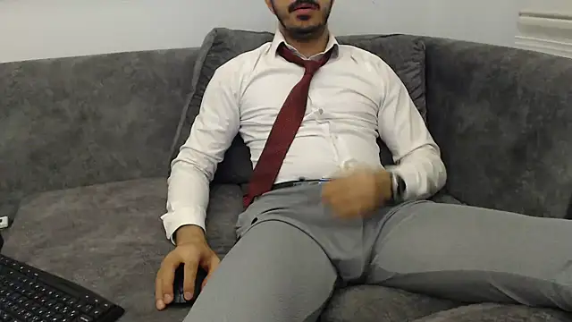 Snapshot of Naughtb0y chatting on 05-22-26, 11:10 Naughtb0y online show from 05-22-26, 11:10