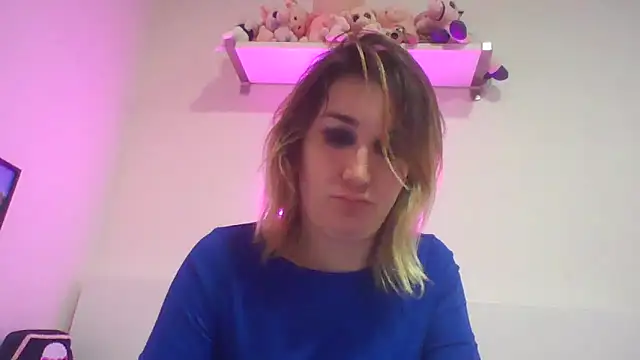 Icy  Diamond online show from 10-20-25, 04:18