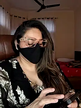 Snapshot of SEXY-Sardarni chatting on 12-31-24, 10:04 SEXY-Sardarni online show from 12-31-24, 10:04