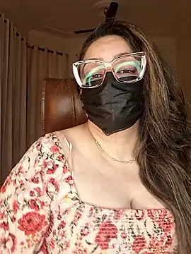 Snapshot of SEXY-Sardarni chatting on 09-19-25, 03:56 SEXY-Sardarni online show from 09-19-25, 03:56