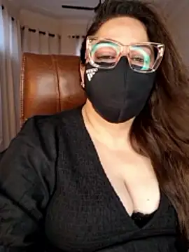 Snapshot of SEXY-Sardarni chatting on 05-16-26, 09:06 SEXY-Sardarni online show from 05-16-26, 09:06