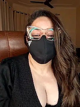 Snapshot of SEXY-Sardarni chatting on 05-28-26, 03:09 SEXY-Sardarni online show from 05-28-26, 03:09