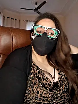 Snapshot of SEXY-Sardarni chatting on 06-21-26, 08:28 SEXY-Sardarni online show from 06-21-26, 08:28