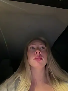 LuisaBecker online show from 02-02-26, 08:18