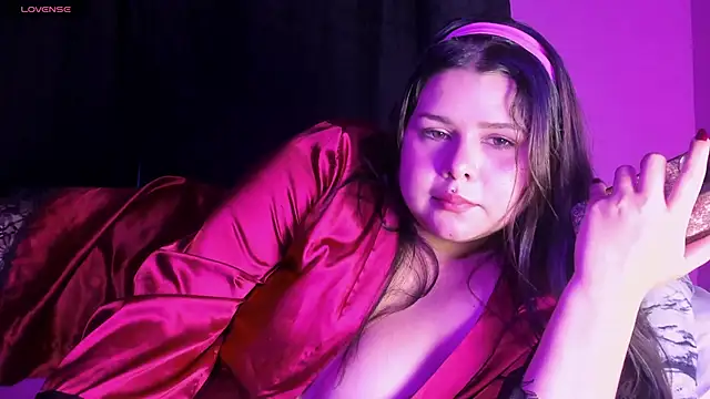 Snapshot of Putipaula3 chatting on 11-14-25, 09:30 Putipaula3 online show from 11-14-25, 09:30