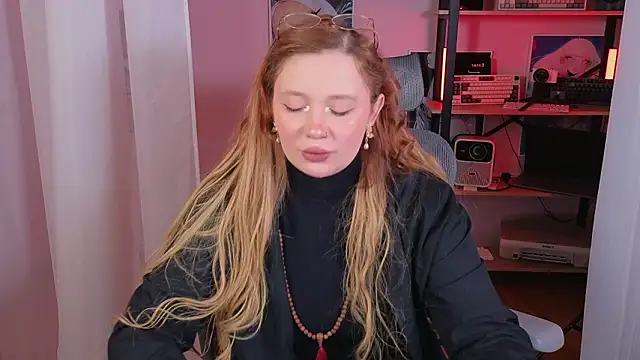 carolina elf online show from 03-05-26, 05:14