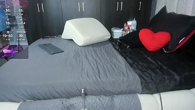 merida blue  online show from 01-07-26, 04:31