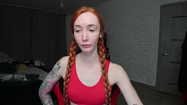 Roxy Silver online show from 11-27-25, 04:53