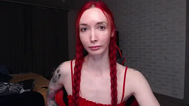 Roxy Silver online show from 04-24-26, 08:55