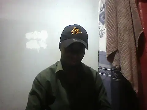 Snapshot of Javan_ chatting on 10-25-25, 06:57 Javan online show from 10-25-25, 06:57