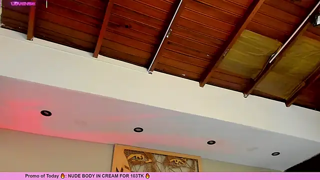 Snapshot of _AlejaCruz_ chatting on 02-08-25, 12:28 AlejaCruz online show from 02-08-25, 12:28