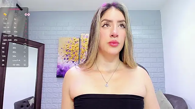  AlejaCruz  online show from 03-03-26, 05:52