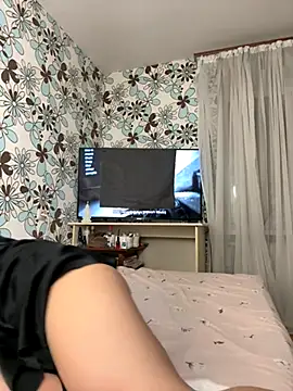 adel secret online show from 11-04-25, 08:52