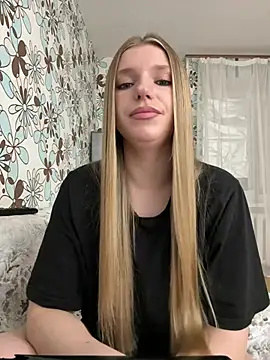 adel secret online show from 04-20-26, 08:10