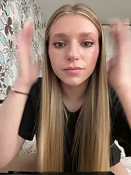 adel secret online show from 04-22-26, 08:32