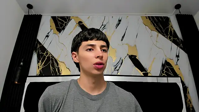 Adam Clay21 online show from 12-13-24, 07:53