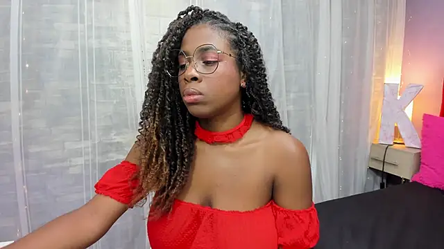 Snapshot of KatieGomez chatting on 05-22-26, 07:41 KatieGomez online show from 05-22-26, 07:41