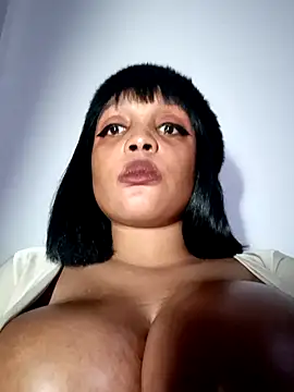 Busty Bambi online show from 02-13-25, 06:05