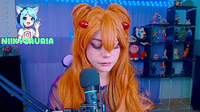  niiky online show from 11-12-25, 11:10