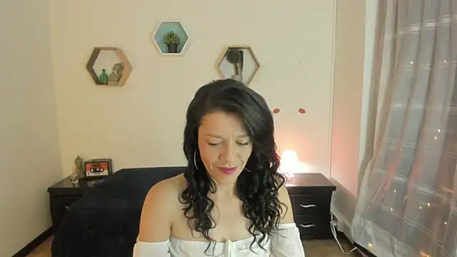 Snapshot of Paloma_victory chatting on 03-04-26, 08:59 Paloma victory online show from 03-04-26, 08:59