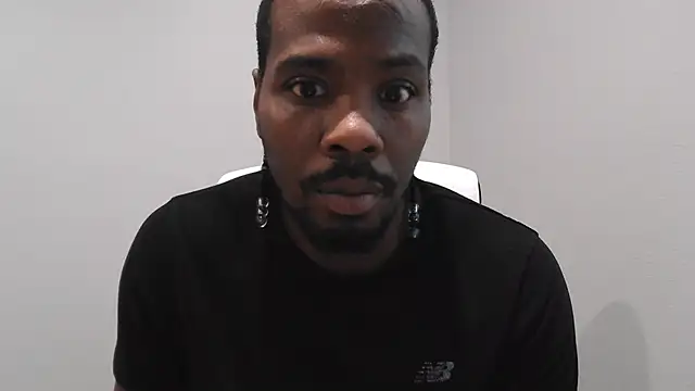 Snapshot of Champagejerrel chatting on 07-01-26, 12:01 Champagejerrel online show from 07-01-26, 12:01
