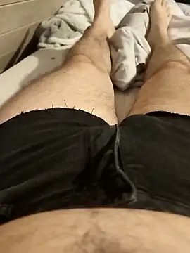 Snapshot of janos1112 chatting on 02-26-25, 09:53 janos1112 online show from 02-26-25, 09:53