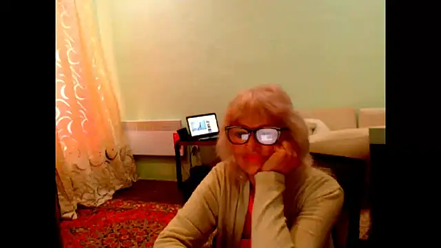Natali7634 online show from 10-10-25, 06:56